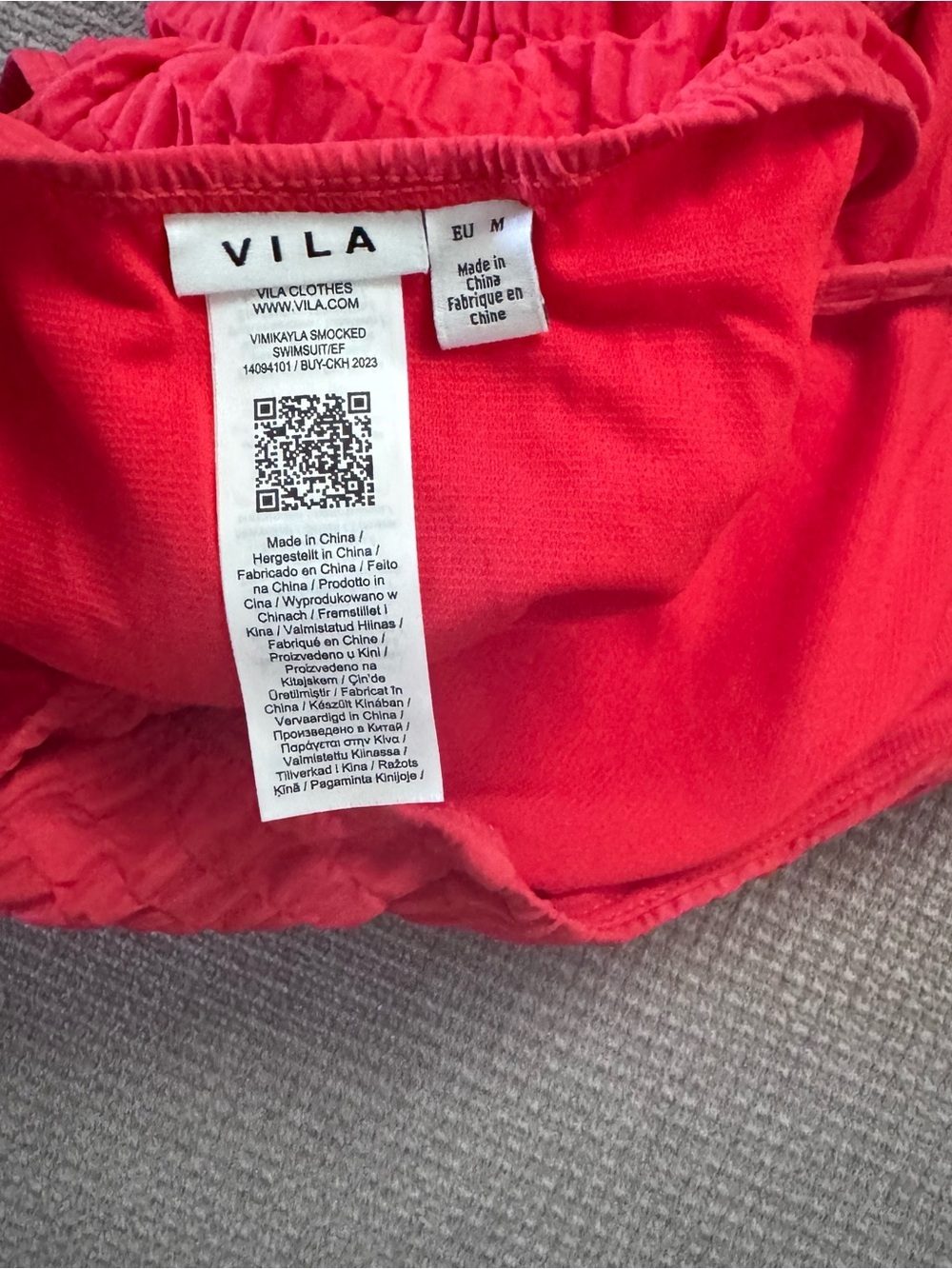 Vila women Textured One-Piece Swimsuit - Bright Pink NWOT medium - Picture 6 of 6